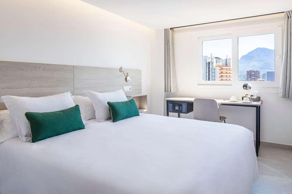 Halley Hotel & Apartments Affiliated By Melia بينايدورم الغرفة الصورة