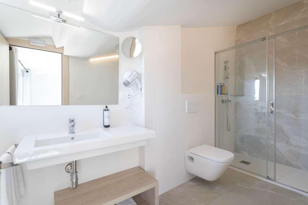 Halley Hotel & Apartments Affiliated By Melia بينايدورم الغرفة الصورة